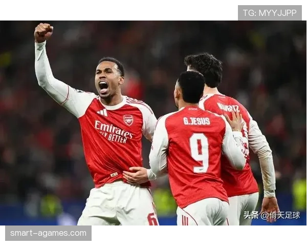 曼城vs阿森纳的争冠轨迹冲突：战术体系中那难以跨越的鸿沟究竟如何塑造了英超的两条道路？